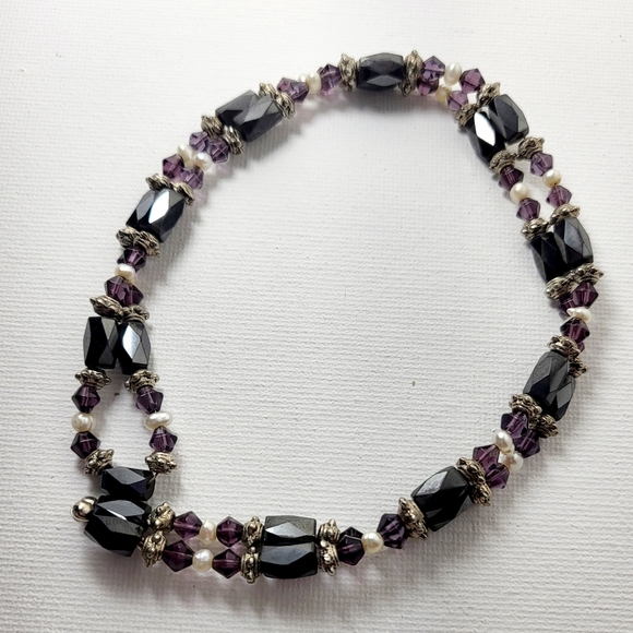 Magnetic Necklace - Picture 5 of 8